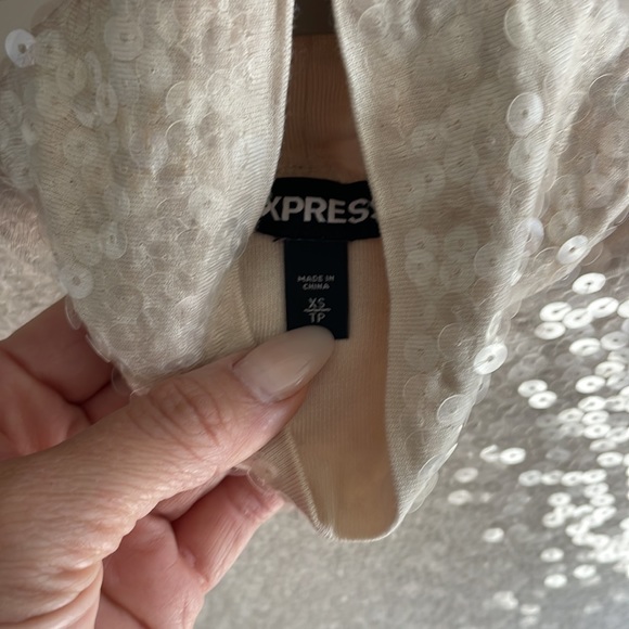 Sequin top - Picture 2 of 2